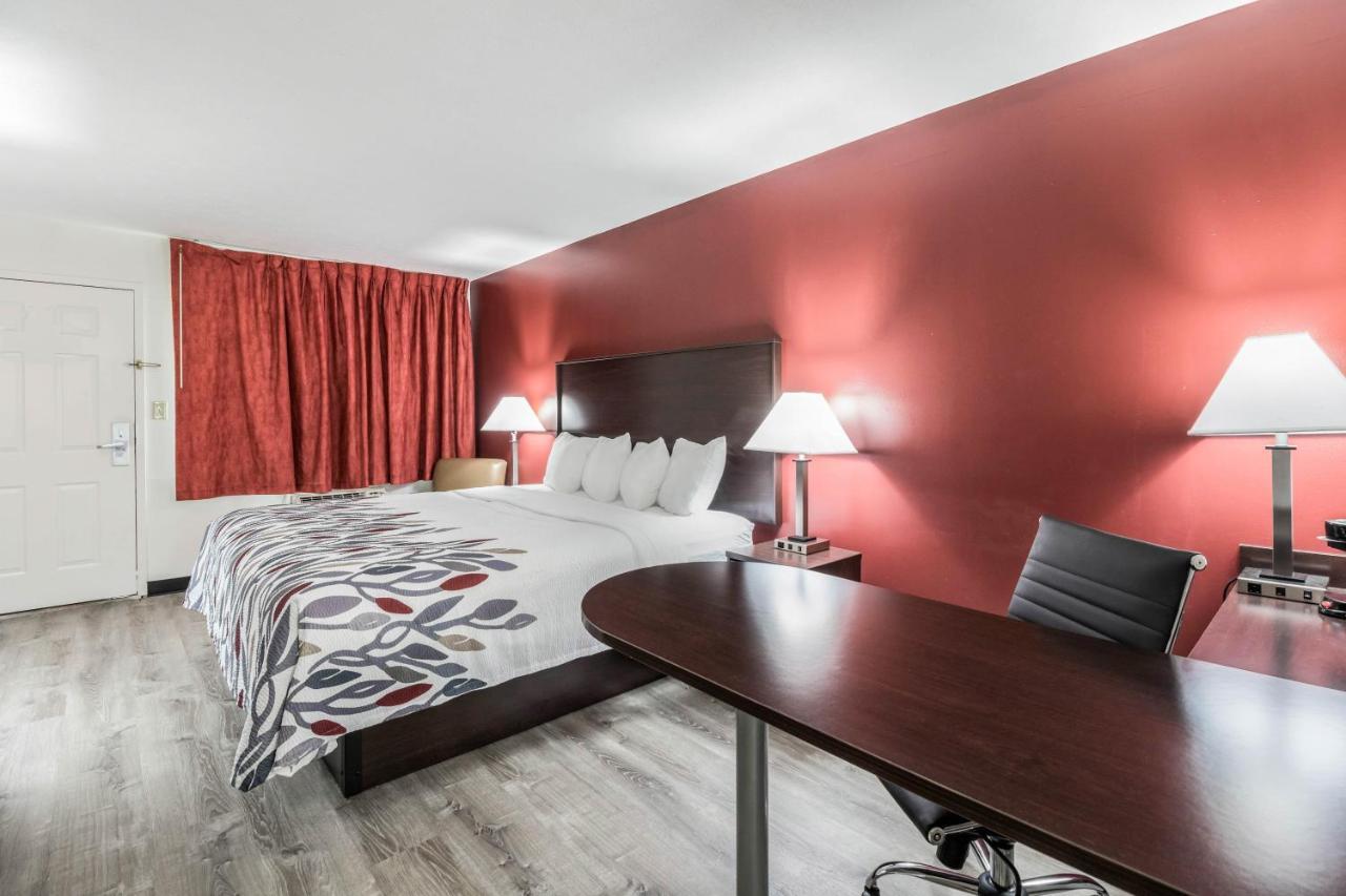 Red Roof Inn Cadiz Extérieur photo