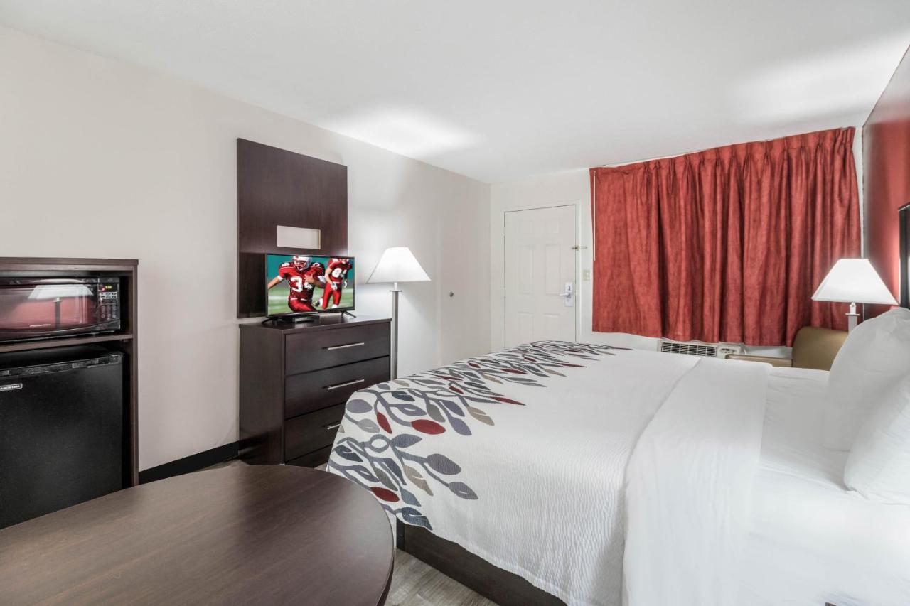 Red Roof Inn Cadiz Extérieur photo