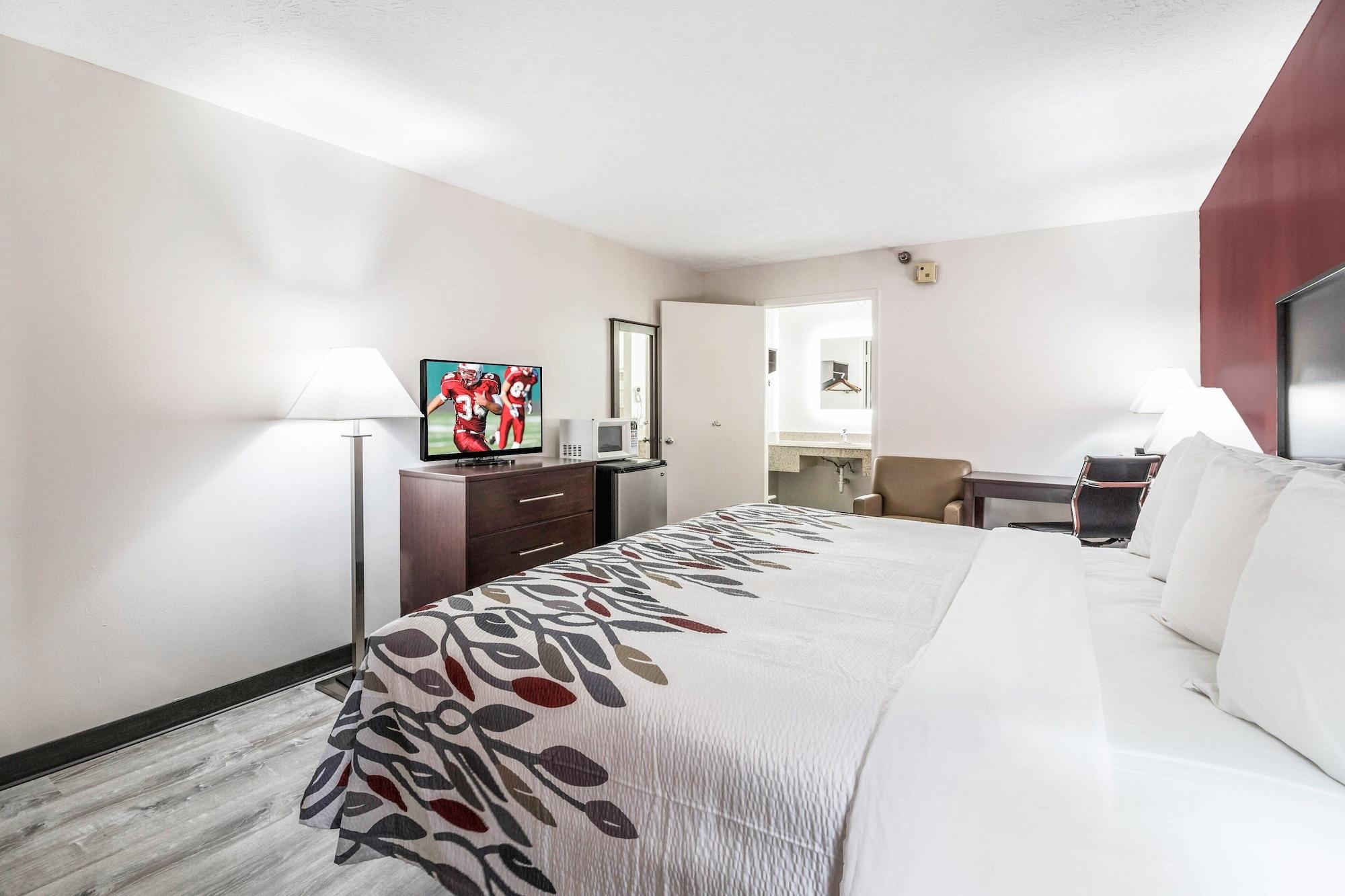 Red Roof Inn Cadiz Extérieur photo